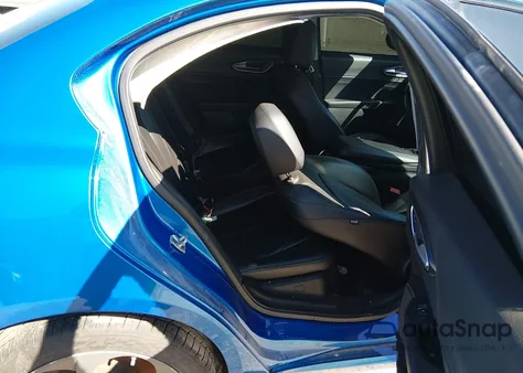 2018 Alfa Romeo Giulia Awd z USA, uszkodzony, nr VIN ZARFAEDN4J7565022